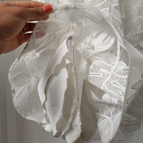 David's Bridal DB Studio Sequin Leaf Sheath Wedding Dress Soft White Size 8 - Picture 9 of 16